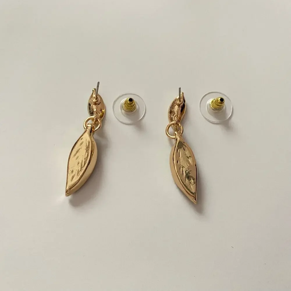 Enamel Leaf Bib Necklace & Earrings Set Green Rhinestone Gold Tone Cottagecore